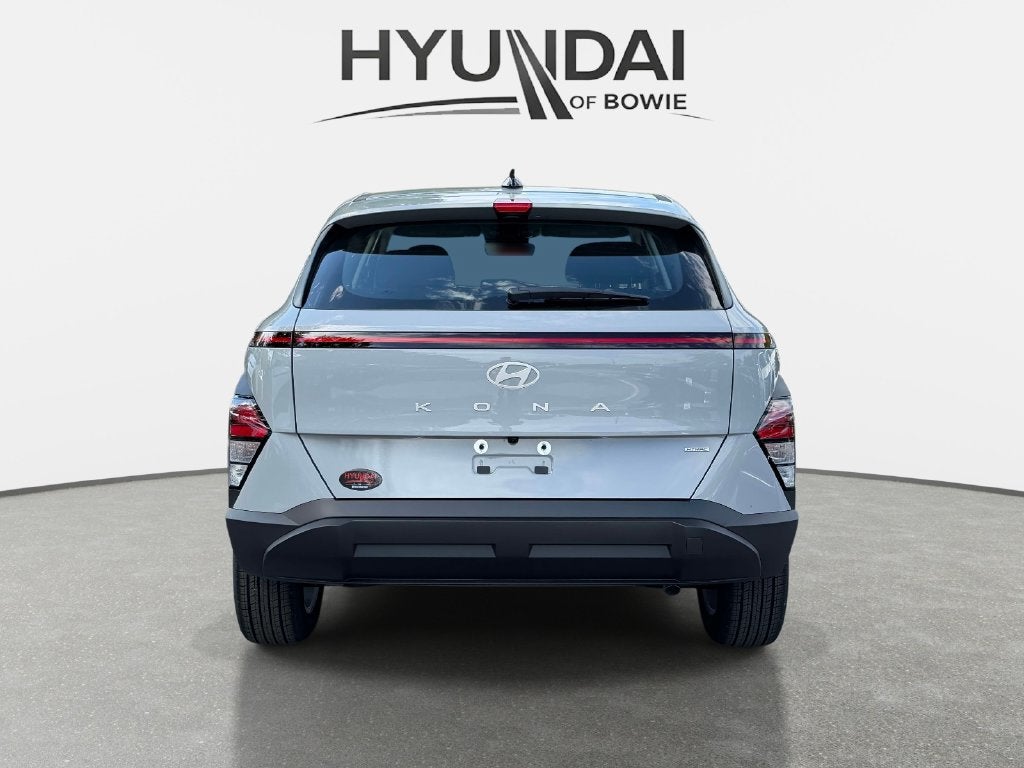 2027 Hyundai KONA SE