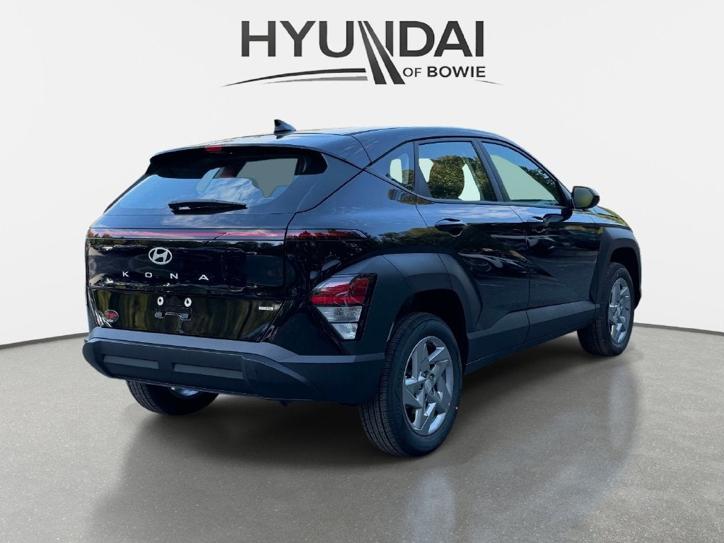 2027 Hyundai KONA SE