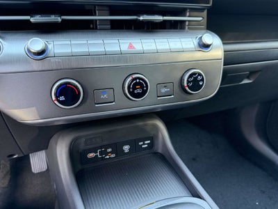 2027 Hyundai KONA SE