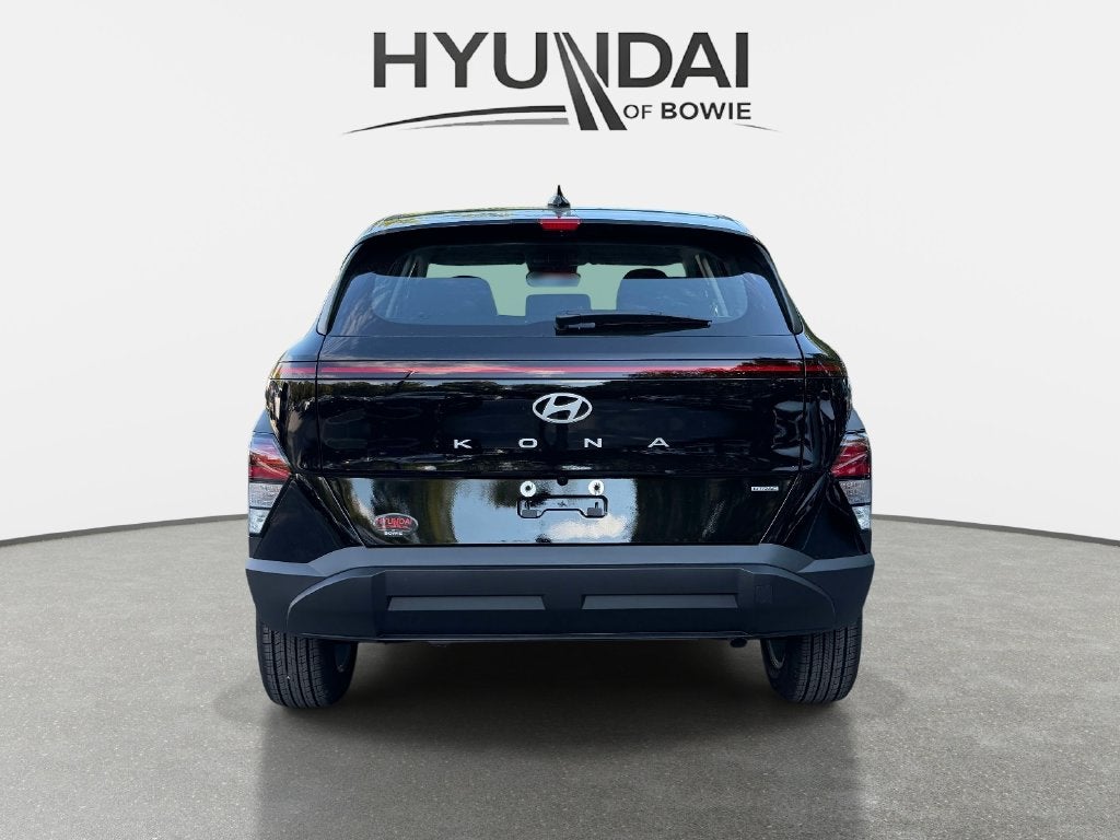 2027 Hyundai KONA SE