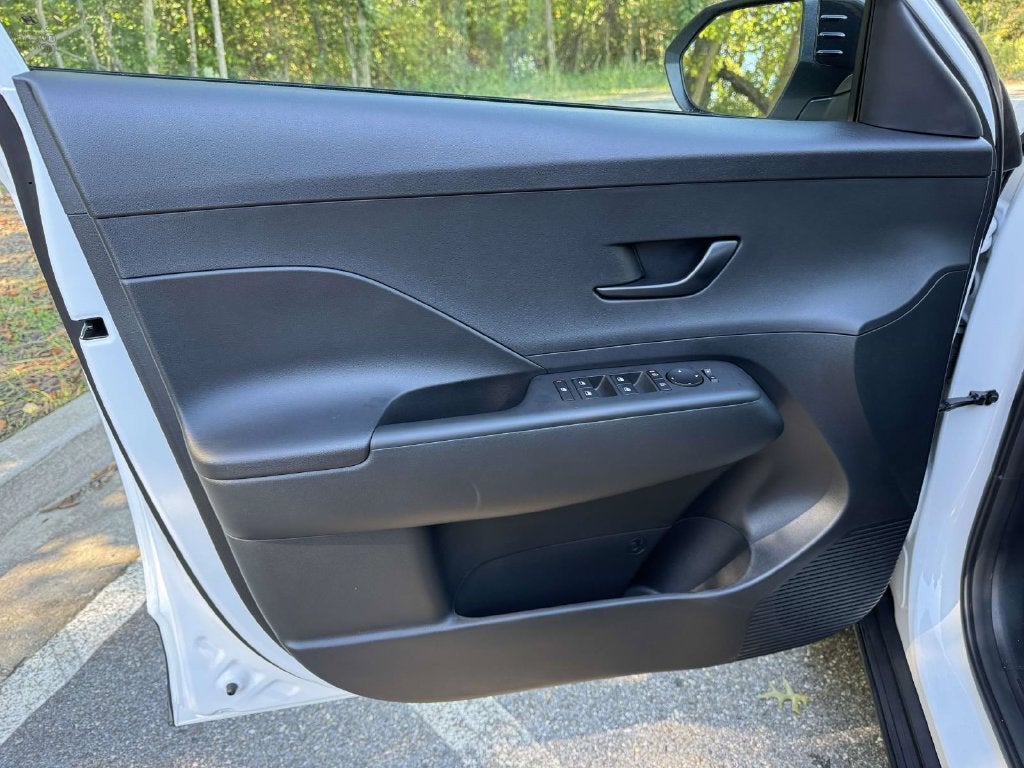 2027 Hyundai KONA SEL Sport
