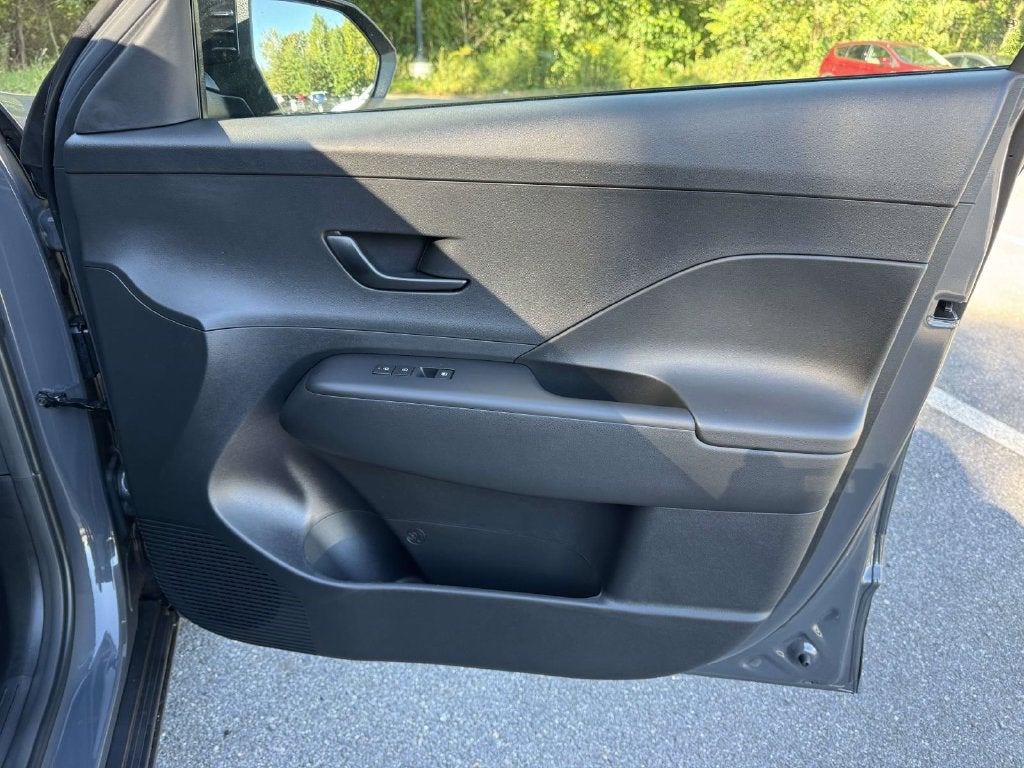 2027 Hyundai KONA SEL Sport