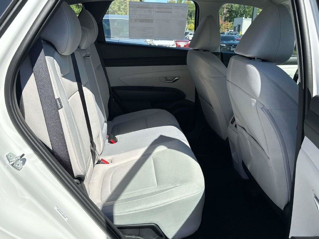 2026 Hyundai TUCSON HYBRID SE