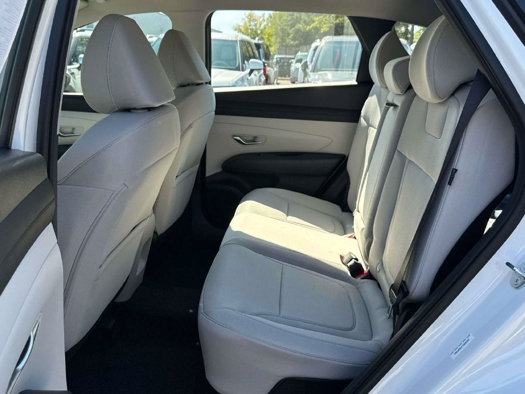 2026 Hyundai TUCSON HYBRID SE