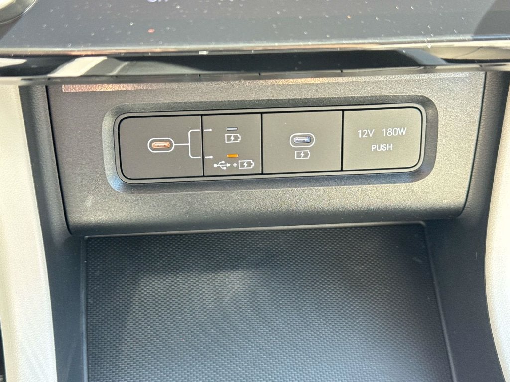 2026 Hyundai TUCSON HYBRID SE