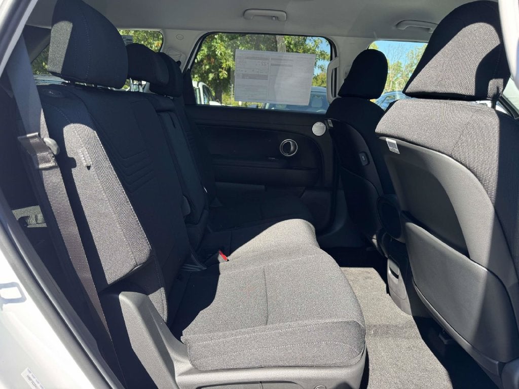 2027 Hyundai PALISADE SEL 7 Passenger
