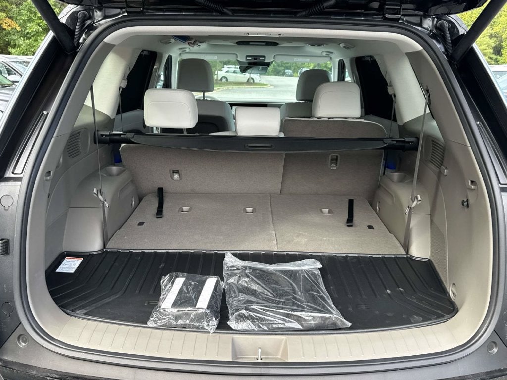 2026 Hyundai PALISADE HYBRID SEL Premium 8 Passenger