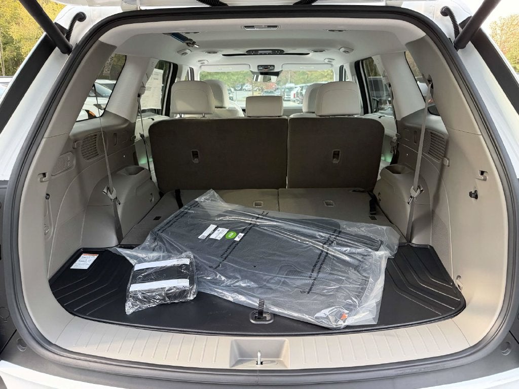 2027 Hyundai PALISADE HYBRID SEL Premium 8 Passenger