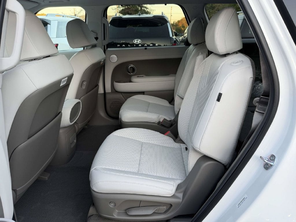 2027 Hyundai PALISADE HYBRID SEL Premium 7 Passenger