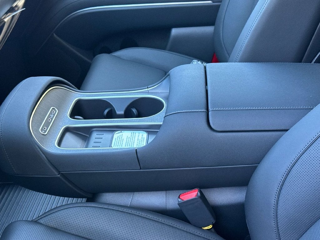 2027 Hyundai PALISADE Limited