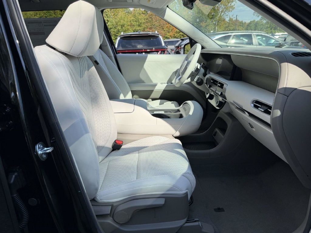 2027 Hyundai PALISADE SEL 7 Passenger