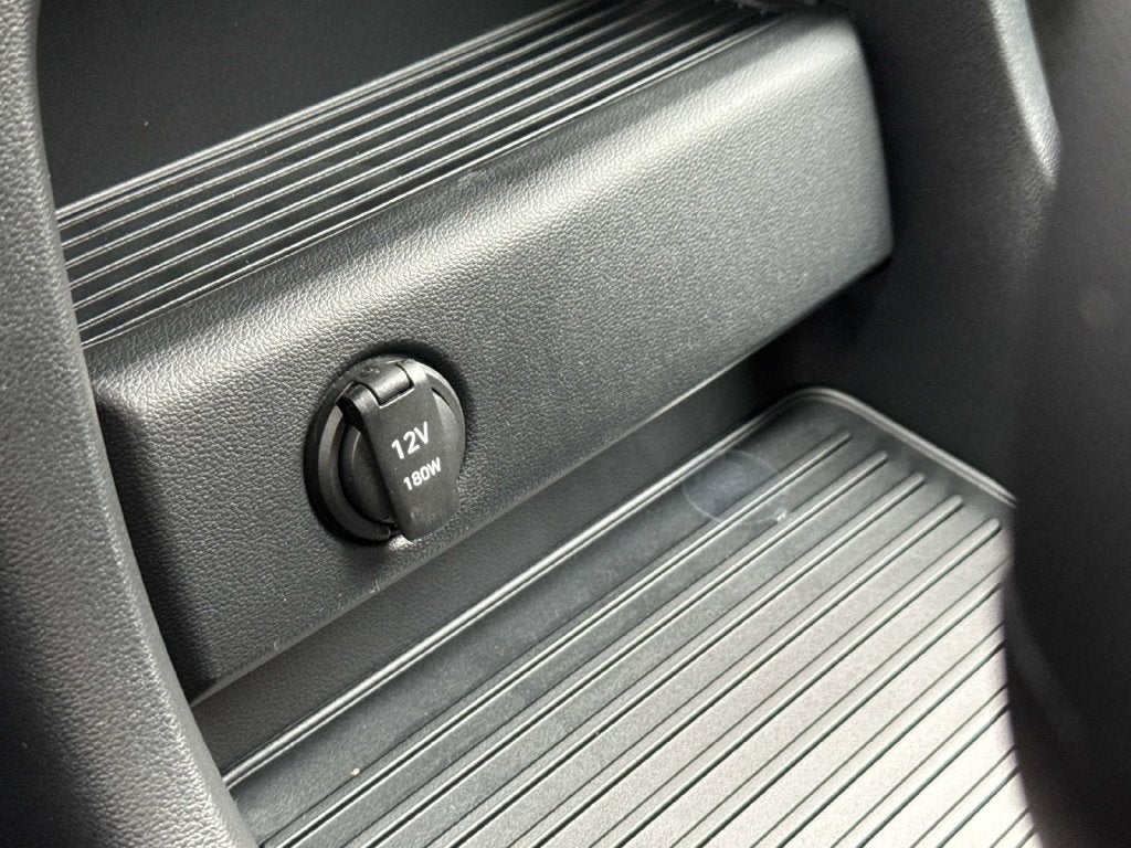 2027 Hyundai PALISADE HYBRID Blue SEL 8 Passenger