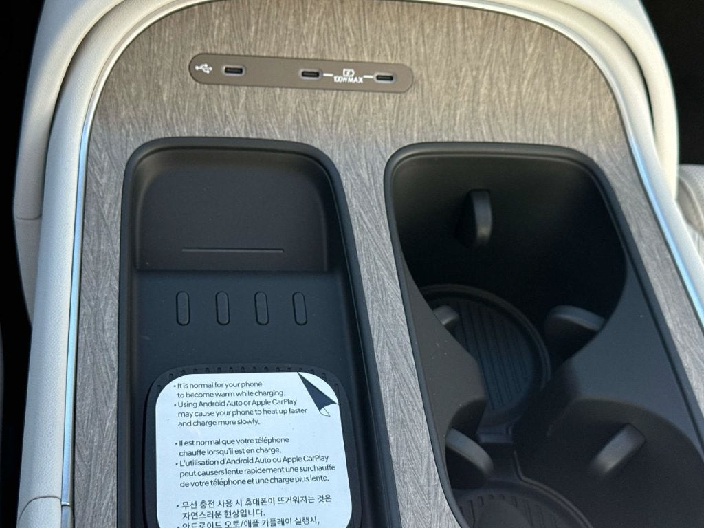 2027 Hyundai PALISADE SEL 8 Passenger