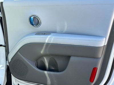 2027 Hyundai PALISADE SEL 8 Passenger