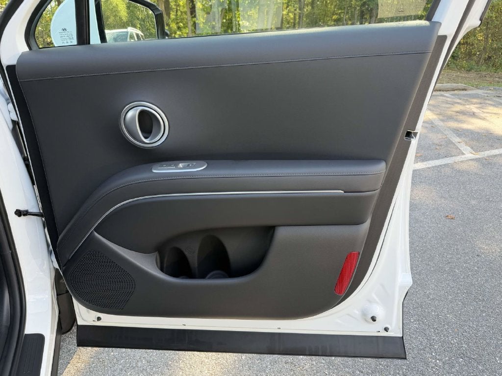 2027 Hyundai PALISADE SEL 8 Passenger