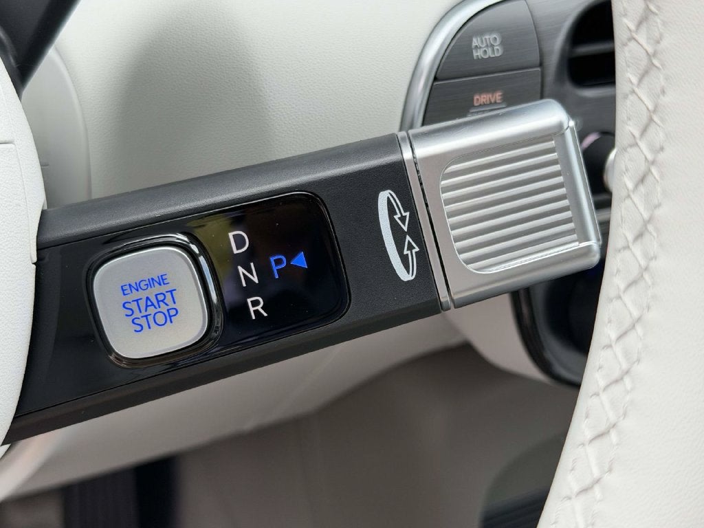 2027 Hyundai PALISADE SEL 8 Passenger