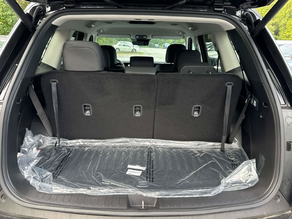 2026 Hyundai PALISADE HYBRID SEL 8 Passenger