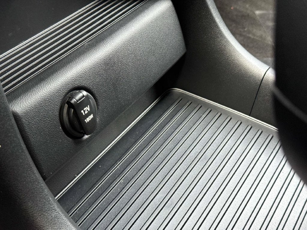 2026 Hyundai PALISADE HYBRID SEL 8 Passenger