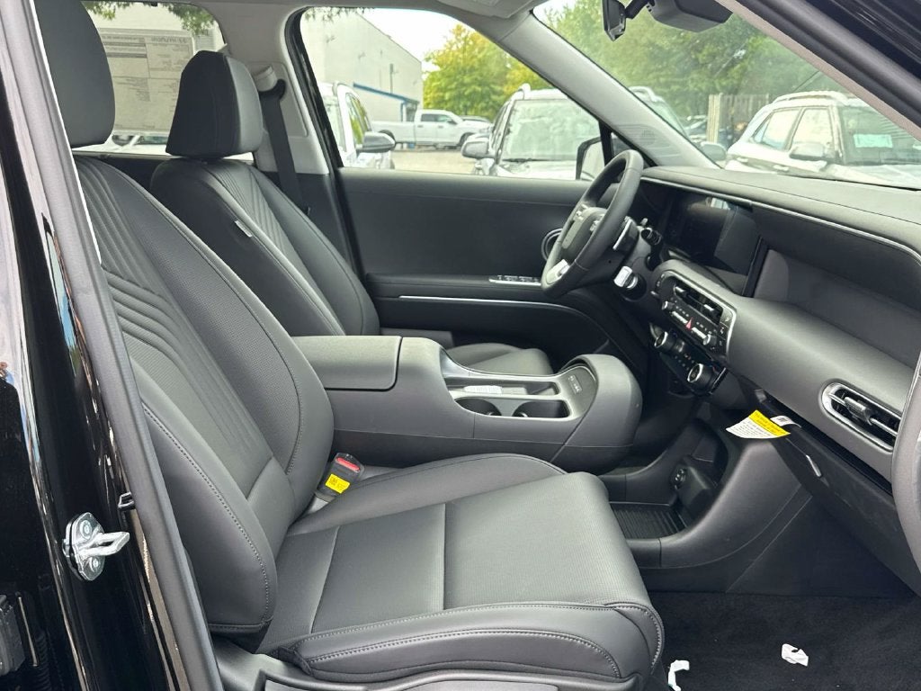 2026 Hyundai PALISADE HYBRID SEL 8 Passenger