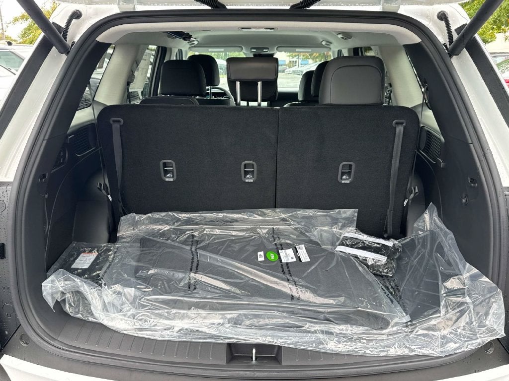 2027 Hyundai PALISADE HYBRID SEL 8 Passenger