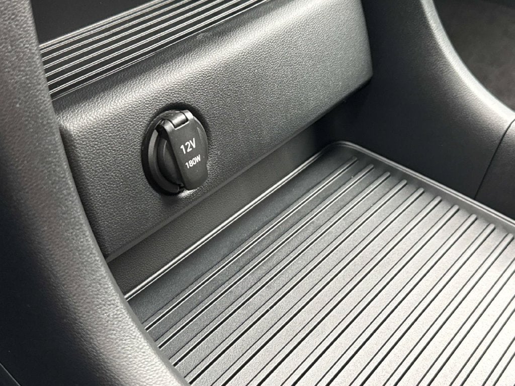 2027 Hyundai PALISADE HYBRID SEL 8 Passenger