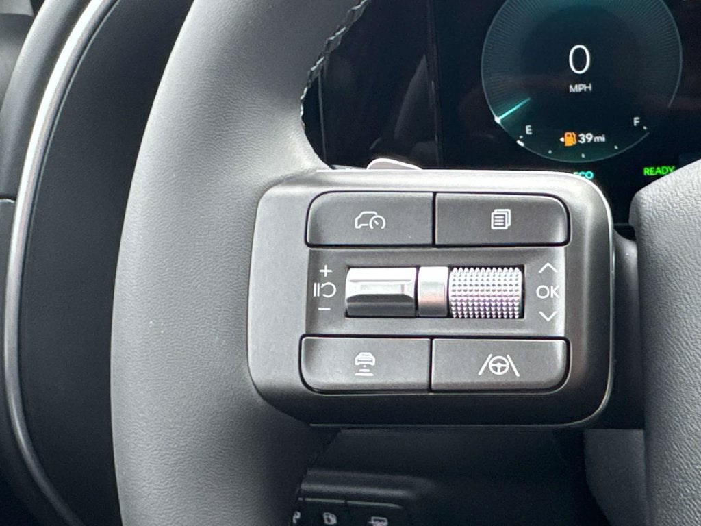 2027 Hyundai PALISADE HYBRID SEL 8 Passenger