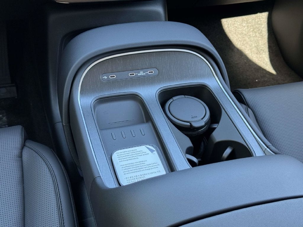 2027 Hyundai PALISADE HYBRID SEL 7 Passenger