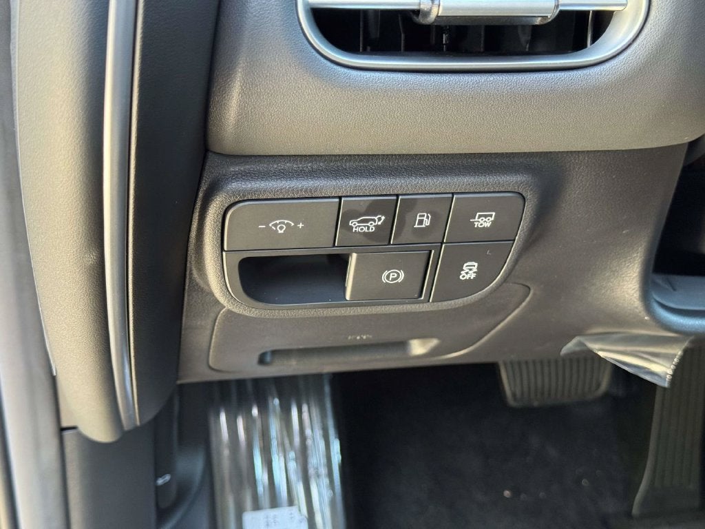 2027 Hyundai PALISADE HYBRID SEL 7 Passenger