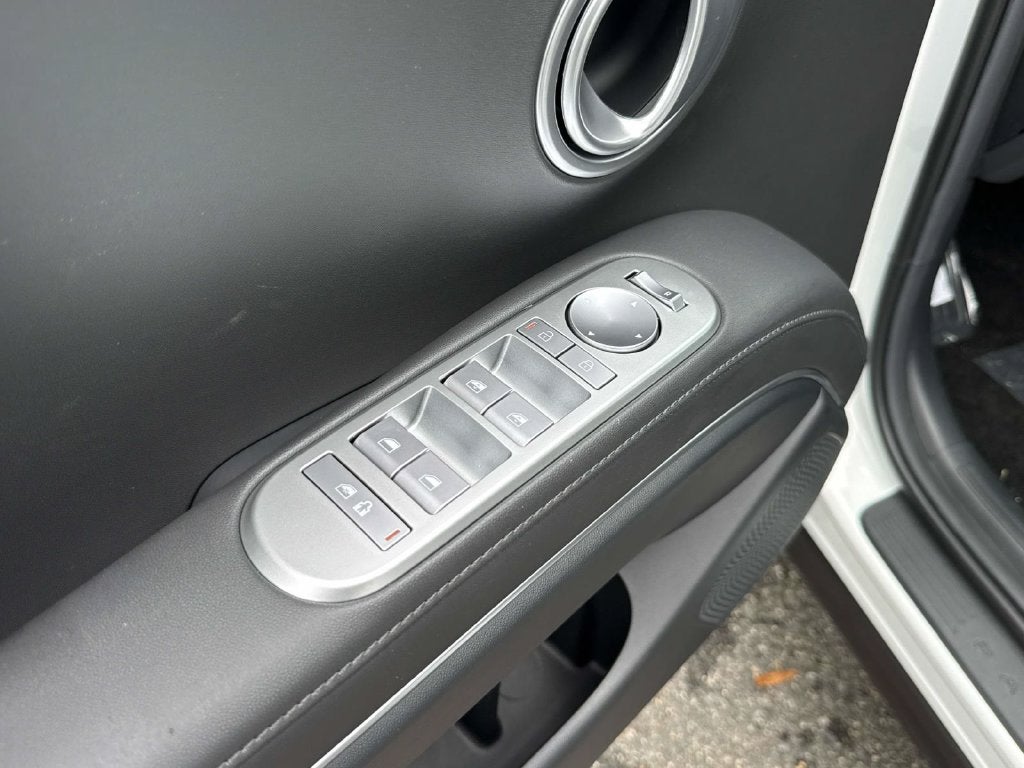 2027 Hyundai PALISADE HYBRID SEL 7 Passenger