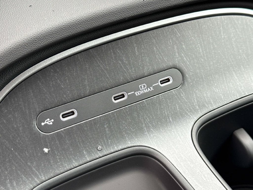 2027 Hyundai PALISADE HYBRID SEL 7 Passenger