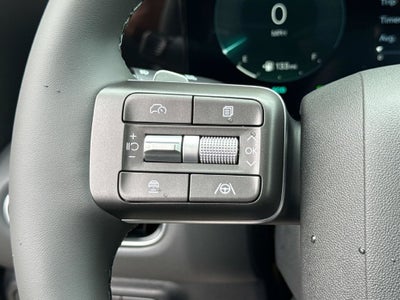 2027 Hyundai PALISADE HYBRID SEL 7 Passenger