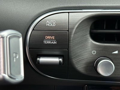 2027 Hyundai PALISADE HYBRID SEL 7 Passenger