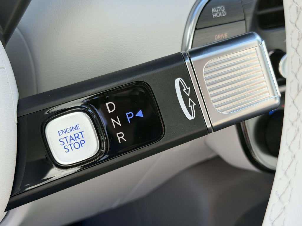 2027 Hyundai PALISADE HYBRID SEL 7 Passenger
