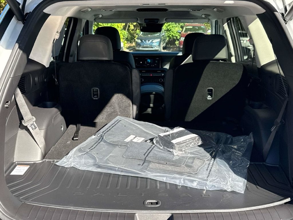 2027 Hyundai PALISADE SEL Premium 7 Passenger