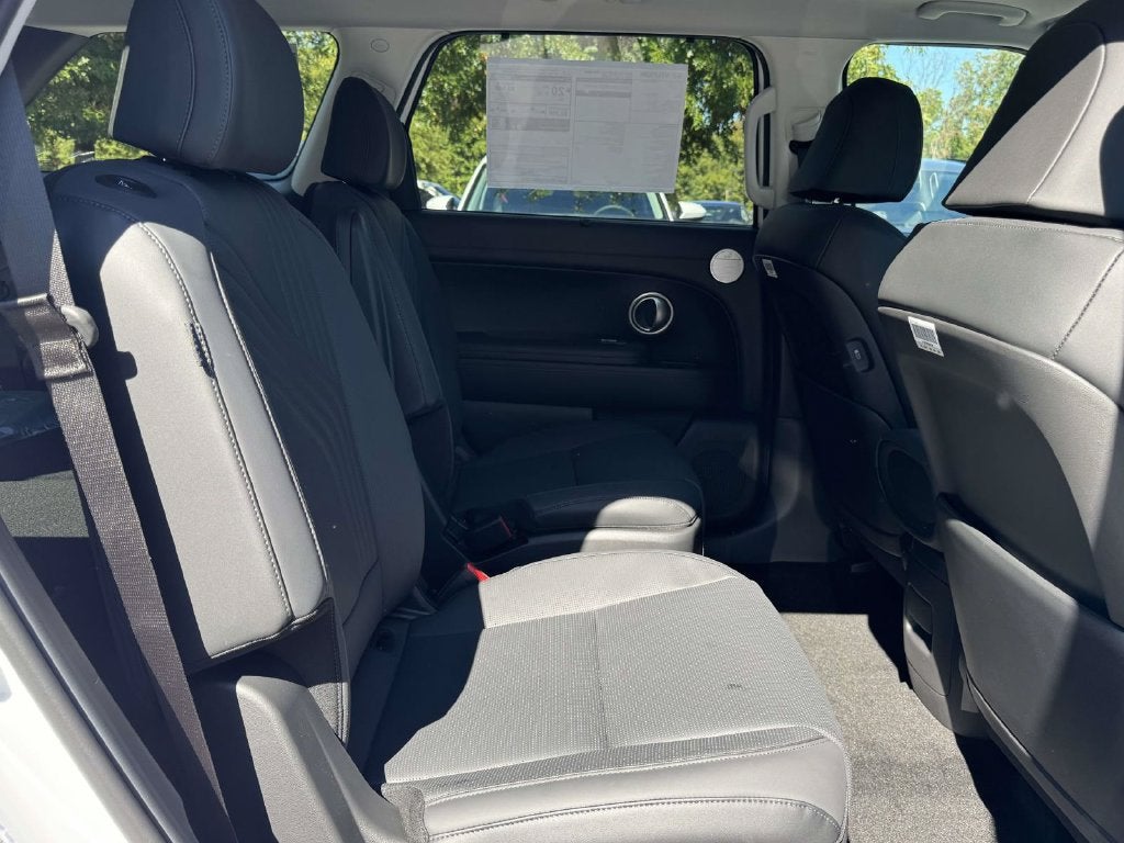 2027 Hyundai PALISADE SEL 7 Passenger