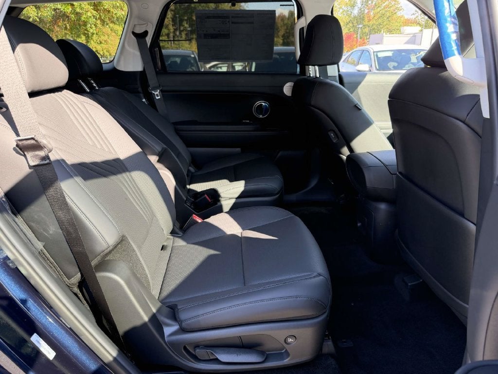 2027 Hyundai PALISADE SEL Premium 7 Passenger