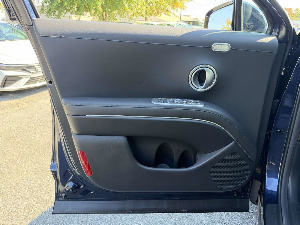 2027 Hyundai PALISADE SEL Premium 7 Passenger