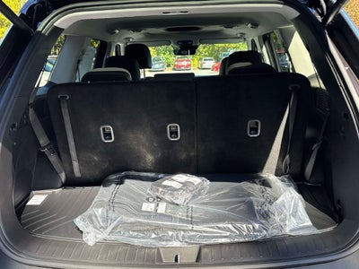 2027 Hyundai PALISADE SEL Premium 7 Passenger