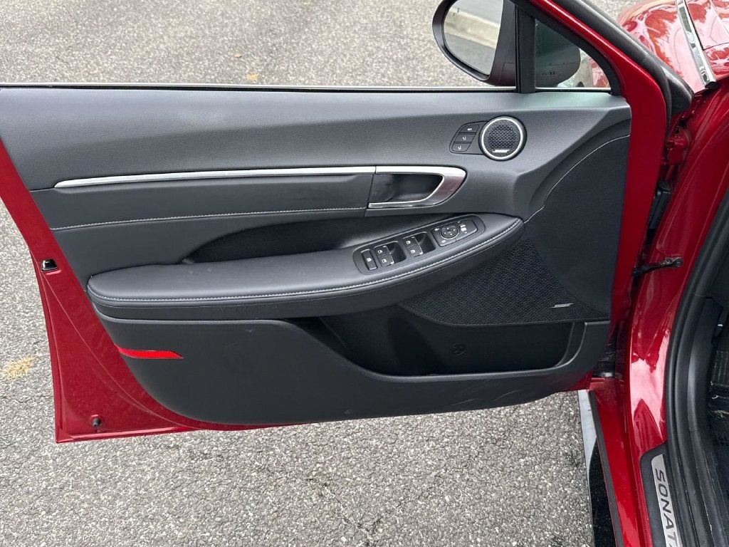 2023 Hyundai SONATA HYBRID Limited