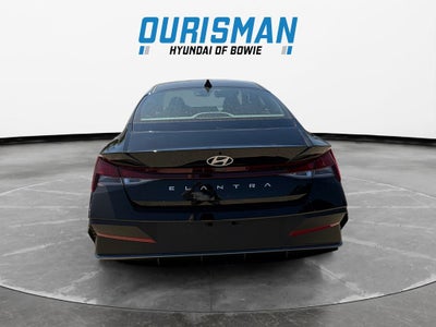 2026 Hyundai Elantra SE