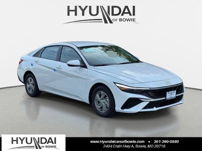 2026 Hyundai ELANTRA SE