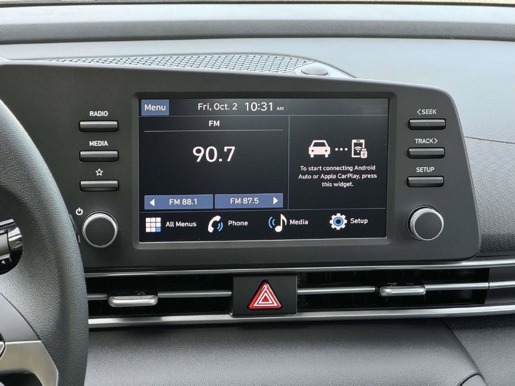 2026 Hyundai ELANTRA SE