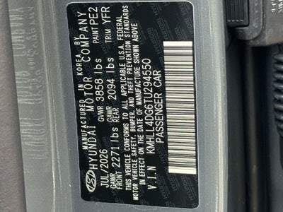 2026 Hyundai ELANTRA SE