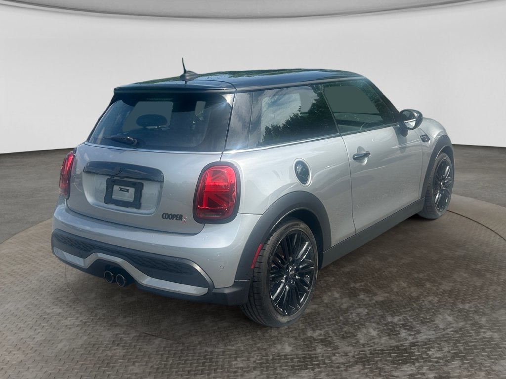 2024 MINI Cooper S Signature