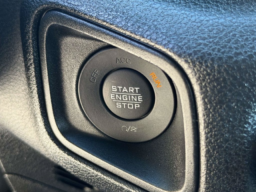 2024 Jeep Wrangler 4-Door Sport 4x4