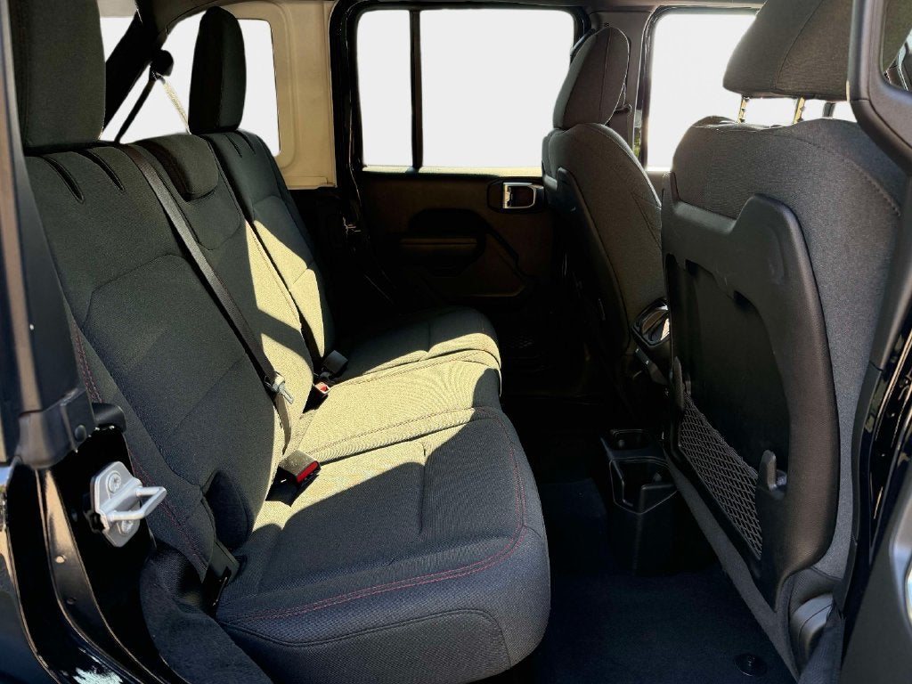 2026 Jeep Wrangler 4-Door Rubicon 4x4