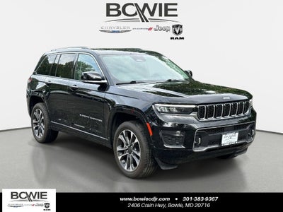 2023 Jeep Grand Cherokee Overland 4x2