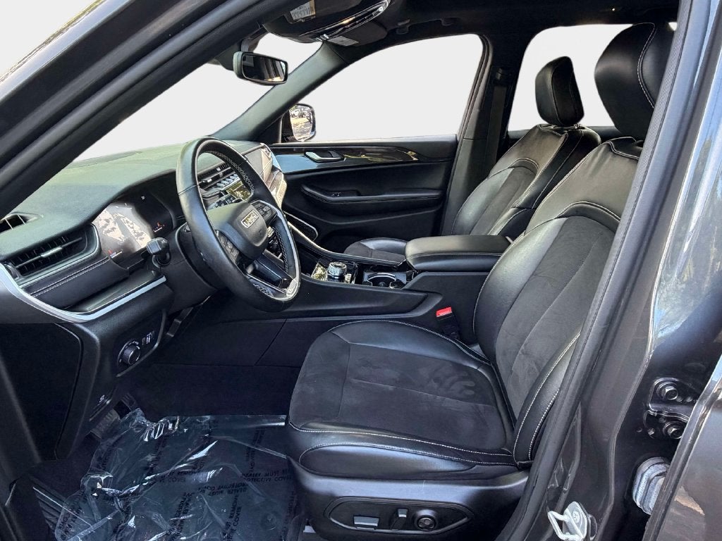 2022 Jeep Grand Cherokee Altitude 4x4