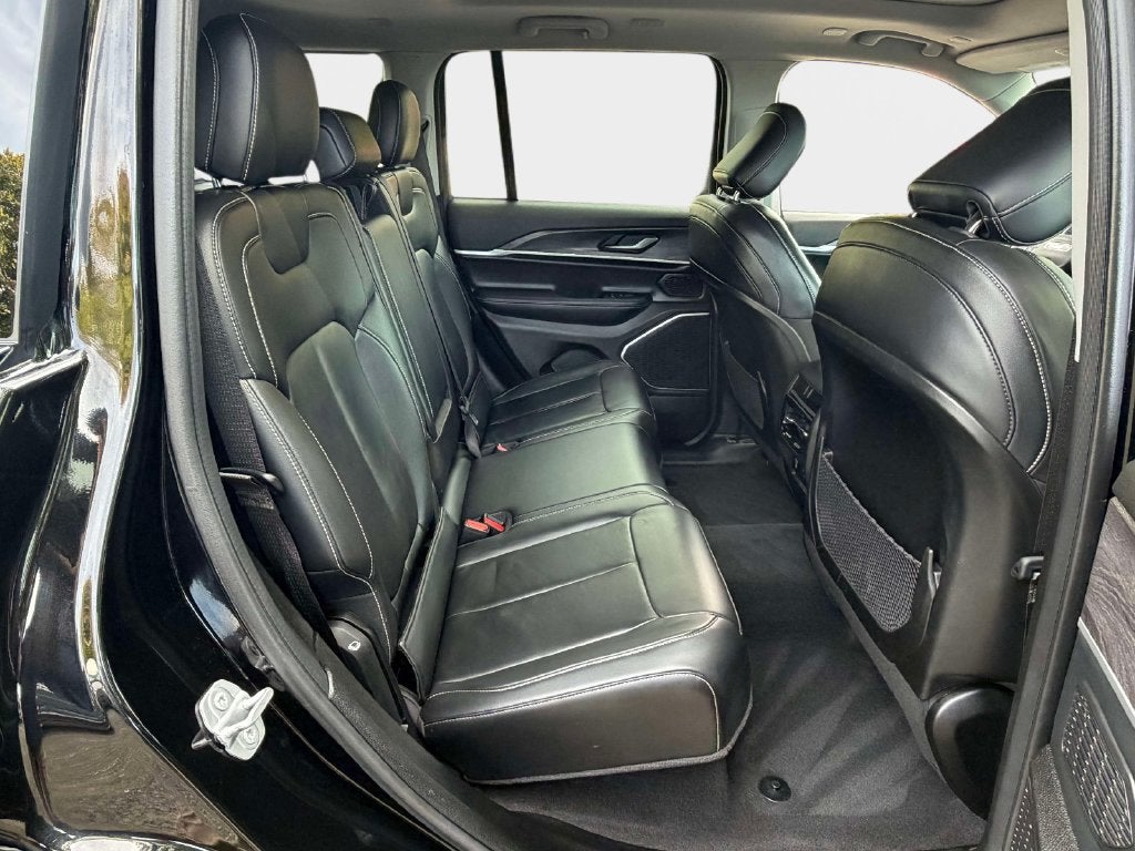 2022 Jeep Grand Cherokee Limited 4x4