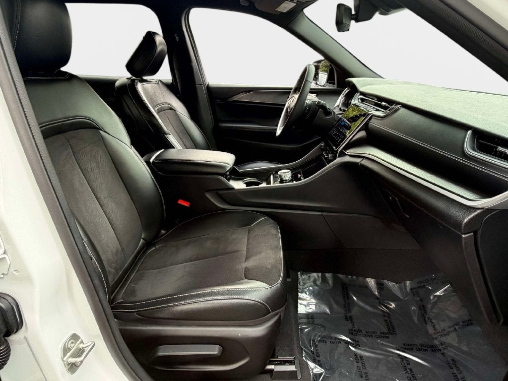 2024 Jeep Grand Cherokee L Altitude X 4x4